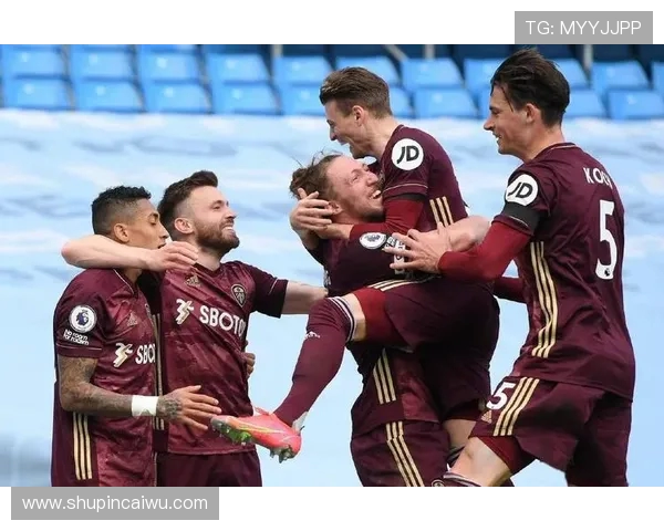 武汉极限运动队在马拉松大满贯积分榜中以100分稳居第一名