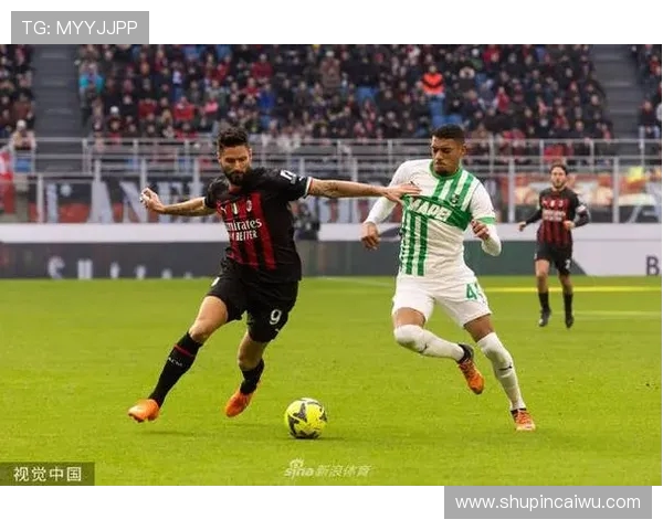 萨索洛主场迎战弗洛全力争胜双方战术对决引人关注