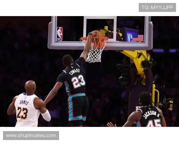 詹姆斯狂砍40分10篮板7助攻湖人加时逆转勇士成功晋级季后赛