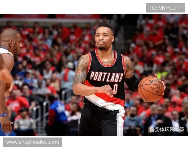 达米安利拉德如何在NBA赛场上重塑自己的传奇之路 达米安利拉德如何在NBA赛场上重塑自己的传奇之路