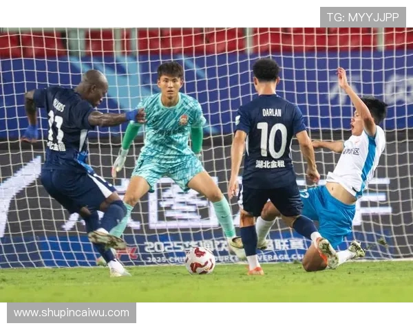 武汉足球队比赛经验深度对比分析及其对未来发展的影响探讨