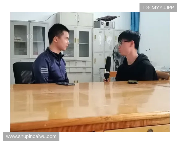 杨强独家分享CSGO游戏技巧与心得体会助你提升竞技水平